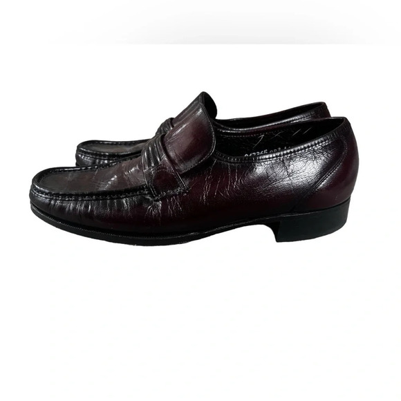 Men’s size 8 Florsheim como black cherry leather dressy slip on loafers​ - Picture 2 of 6